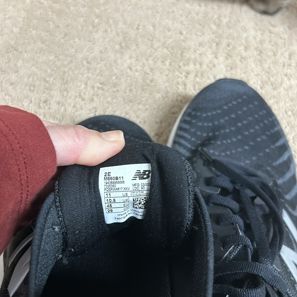 mens wide tennis shoes